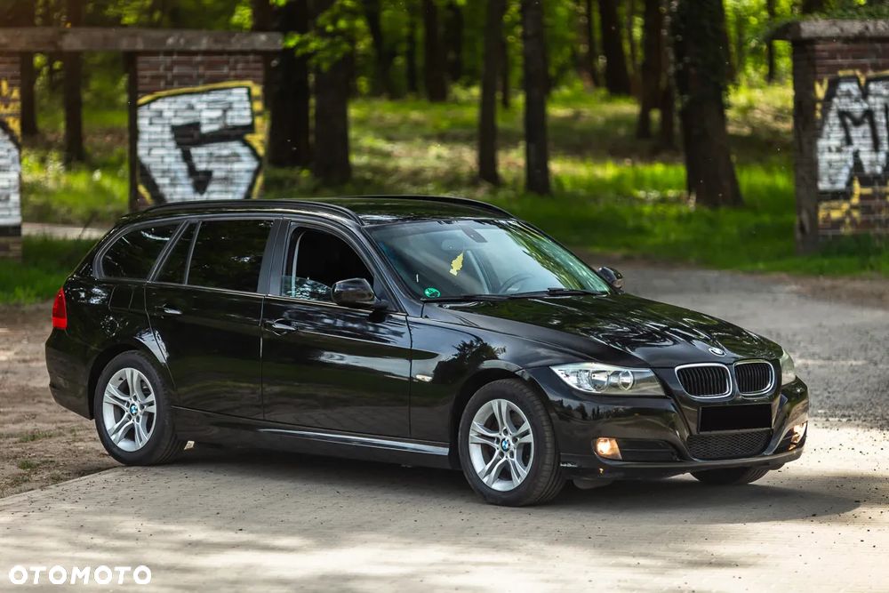 BMW Seria 3 318d DPF Edition Sport - 8