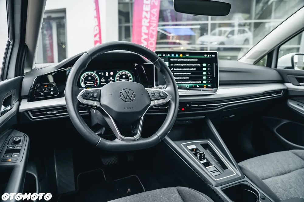 Volkswagen Golf - 13