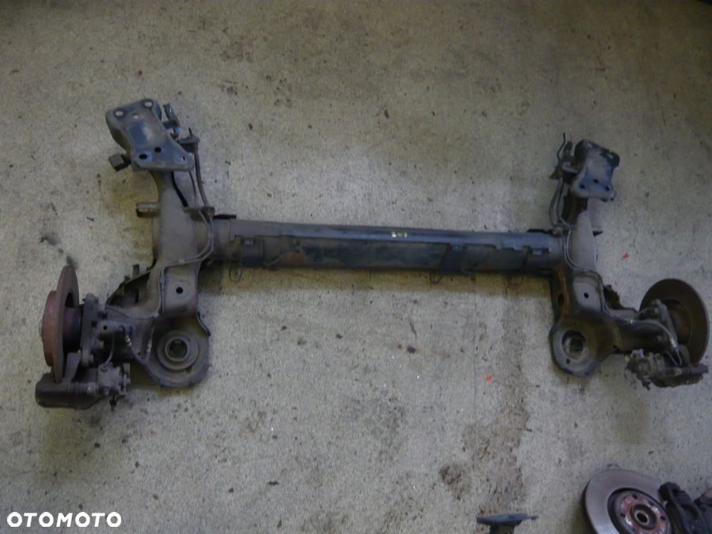 belka zawieszenia tylnego oś wózek sanki komplet peugeot 207 - 1