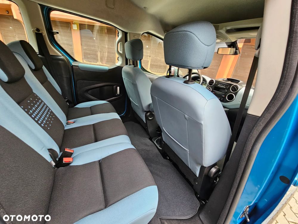 Citroën Berlingo Multispace e-HDi 90 FAP EGS6 Exclusive - 22