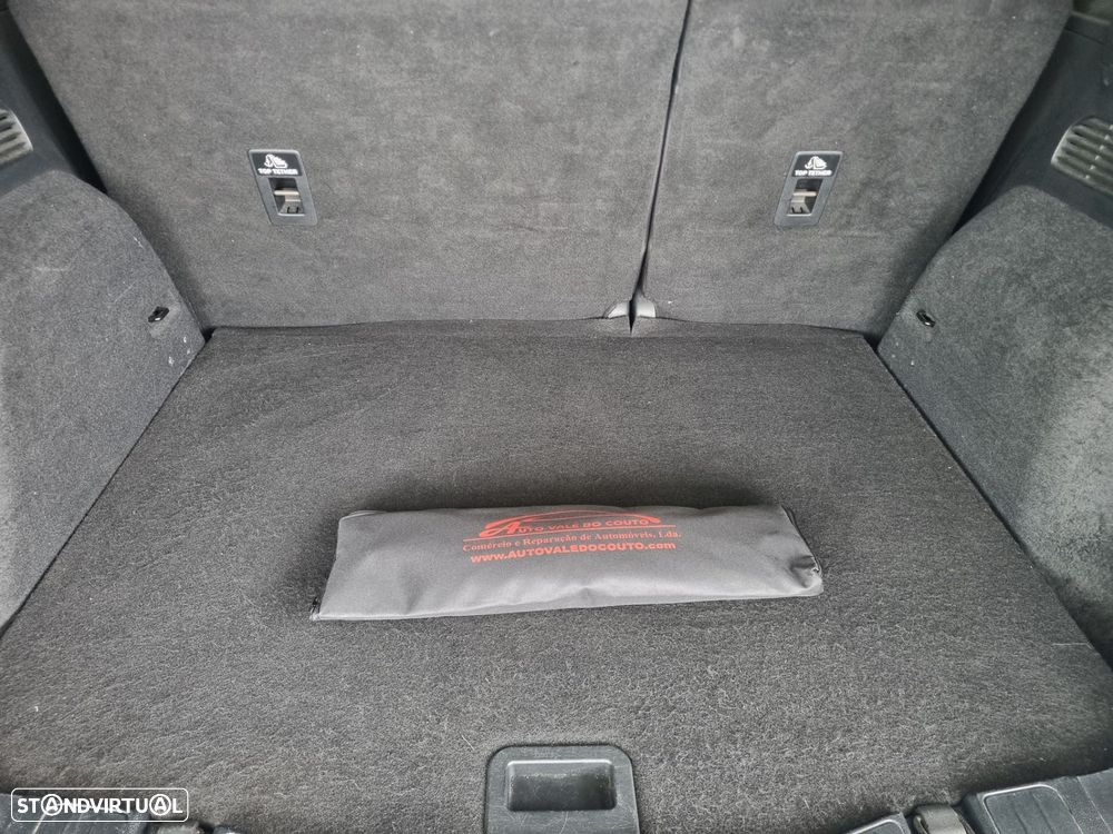 Ford Kuga 1.5 EcoBoost ST-Line X - 18