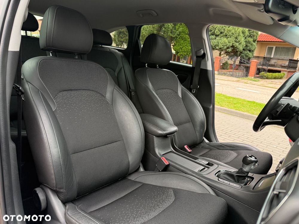 Hyundai i30 1.4 T-GDI Premium DCT - 19