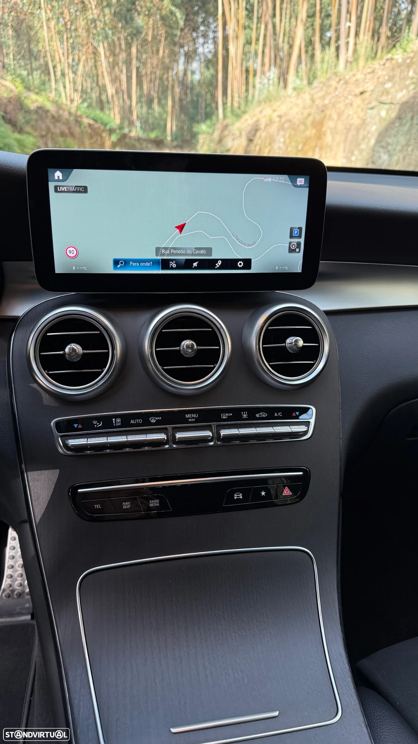 Mercedes-Benz GLC 300 e 4Matic - 16
