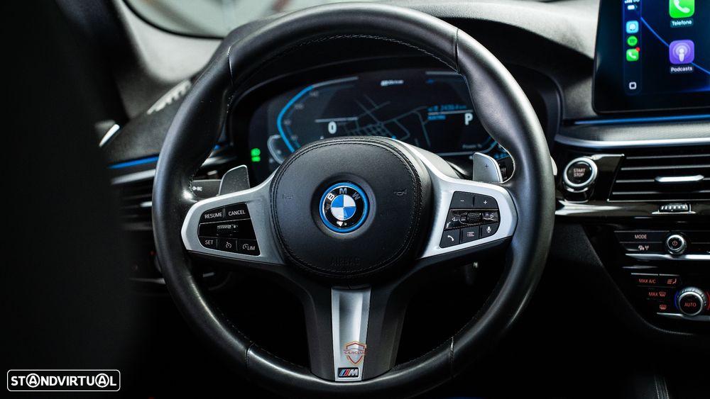 BMW 530 e Pack M - 27