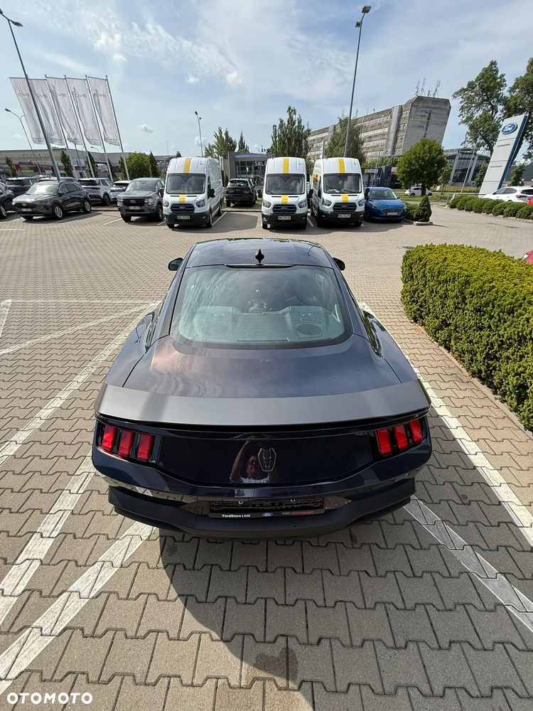 Ford Mustang 5.0 Ti-VCT V8 Dark Horse - 21