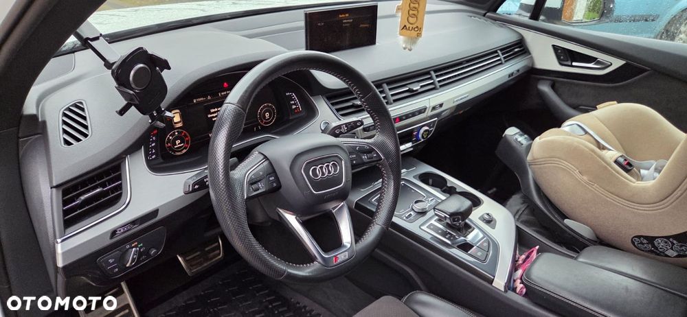 Audi Q7 - 5