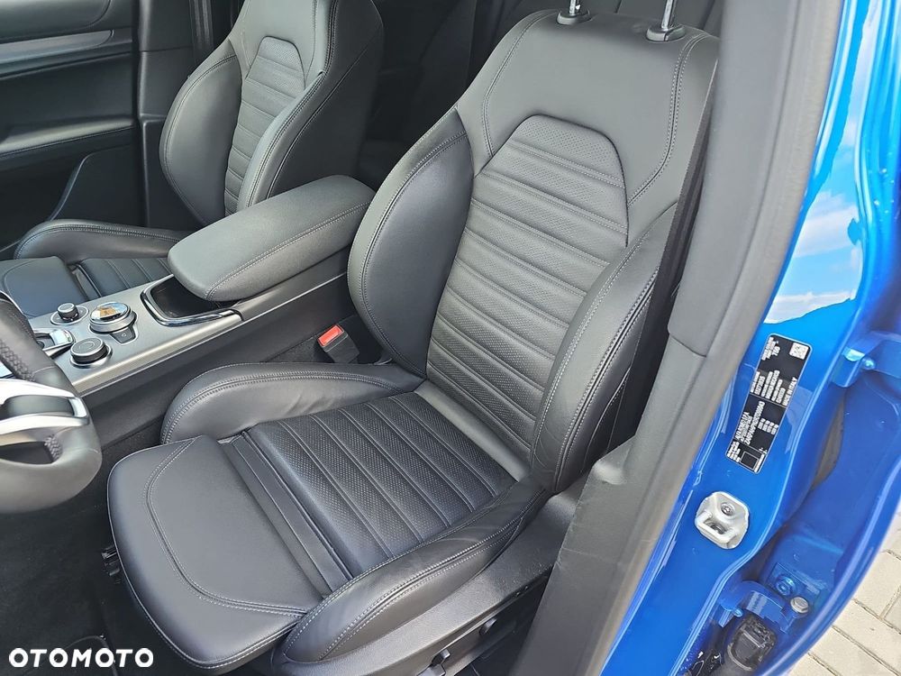 Alfa Romeo Stelvio 2.0 Turbo Veloce Q4 - 20