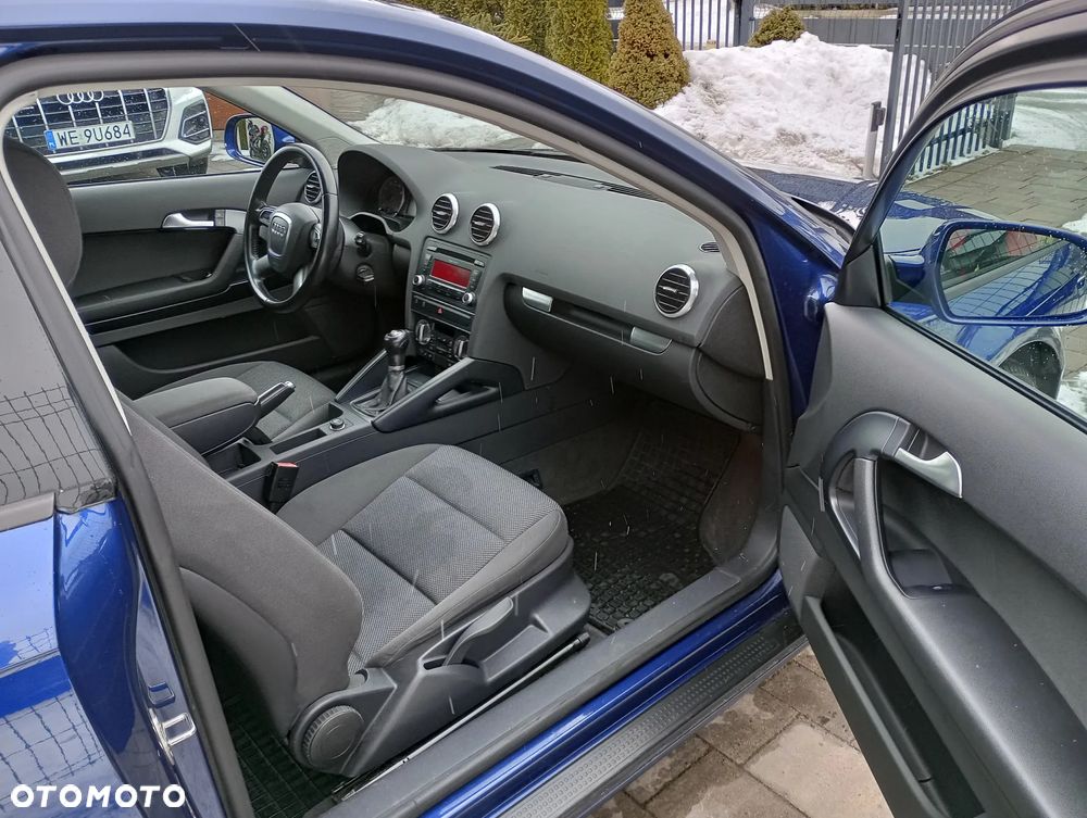 Audi A3 3-drzwiowe 1.4 TFSI S line Sportpaket - 12