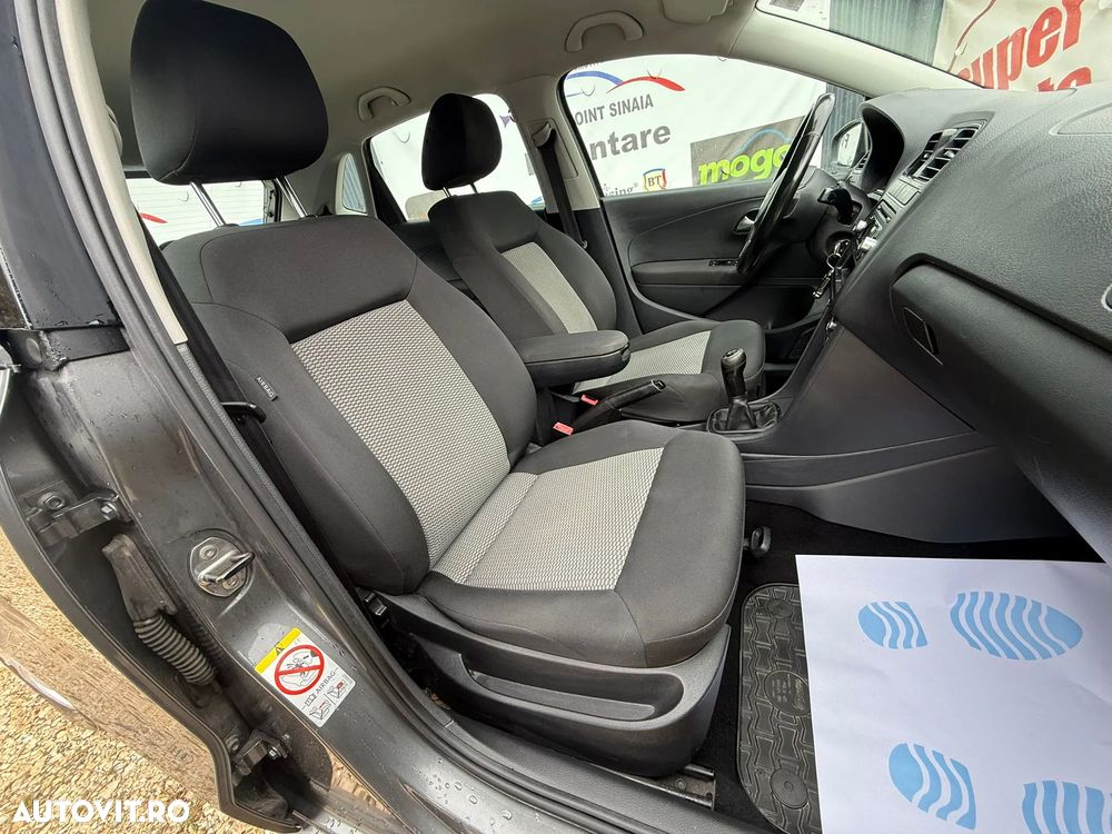 Volkswagen Polo 1.2 Comfortline - 11