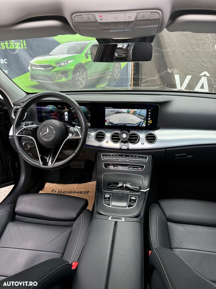Mercedes-Benz E - 10