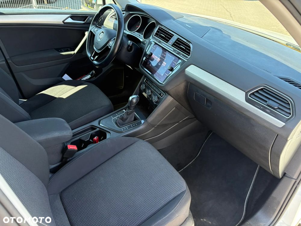 Volkswagen Tiguan 1.5 TSI EVO Comfortline DSG - 25