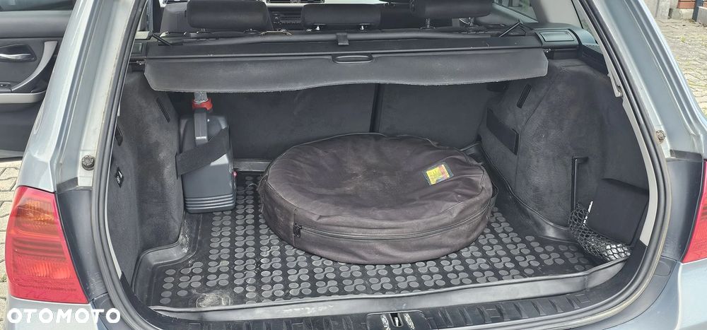 BMW Seria 3 320d - 6
