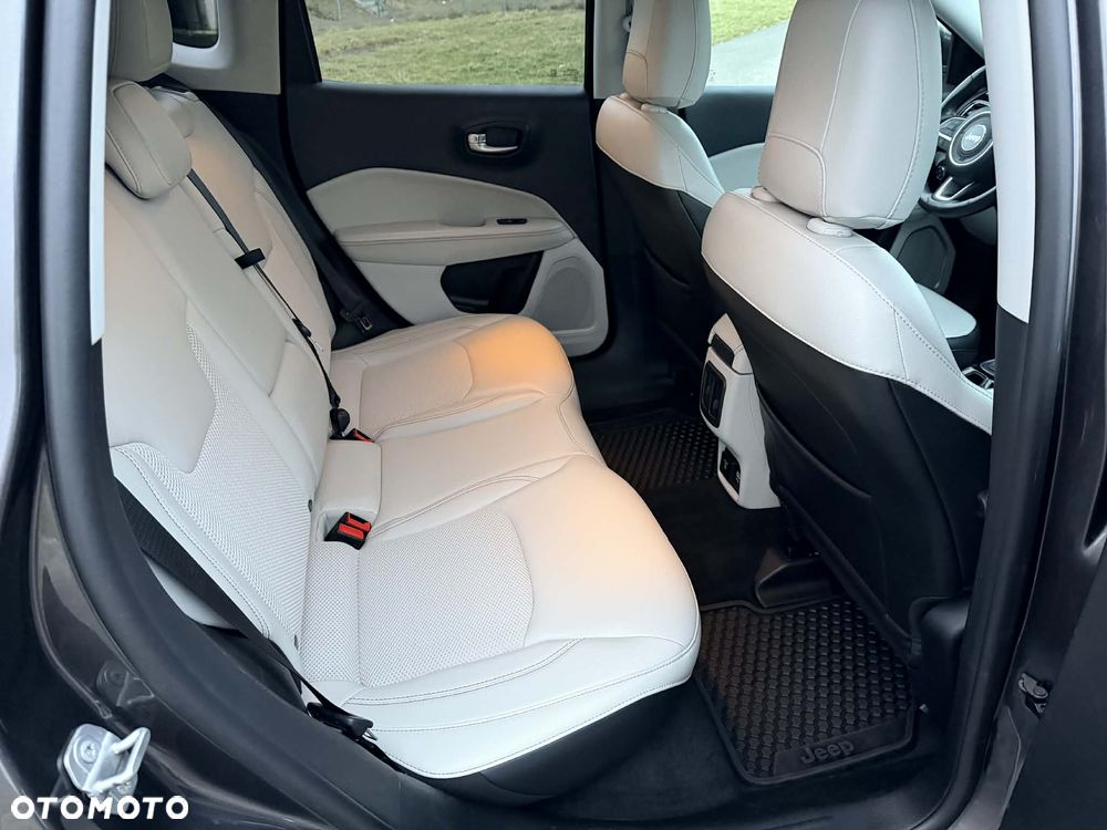 Jeep Compass 1.4 TMair Limited 4WD S&S - 24