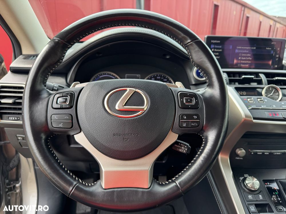 Lexus Seria NX 300h AWD Business Plus - 25