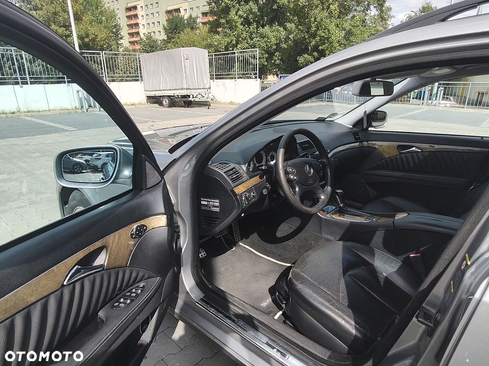 Mercedes-Benz Klasa E 350 4-Matic Avantgarde - 20