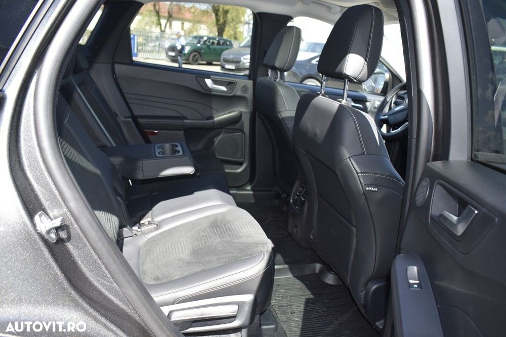 Ford Kuga 2.5 Duratec FWD PHEV Active X - 17