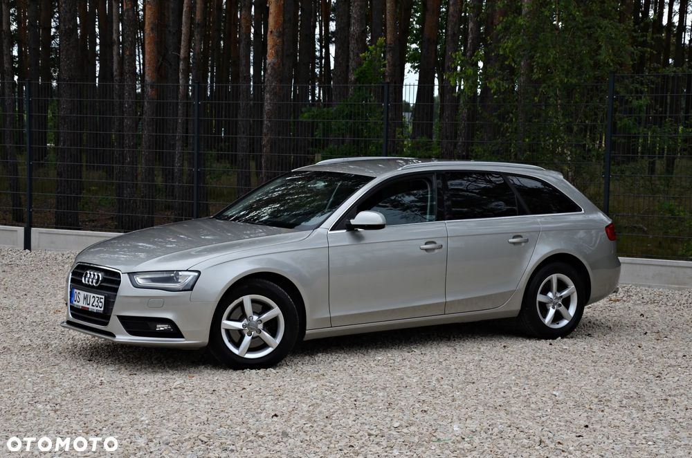 Audi A4 Avant - 11