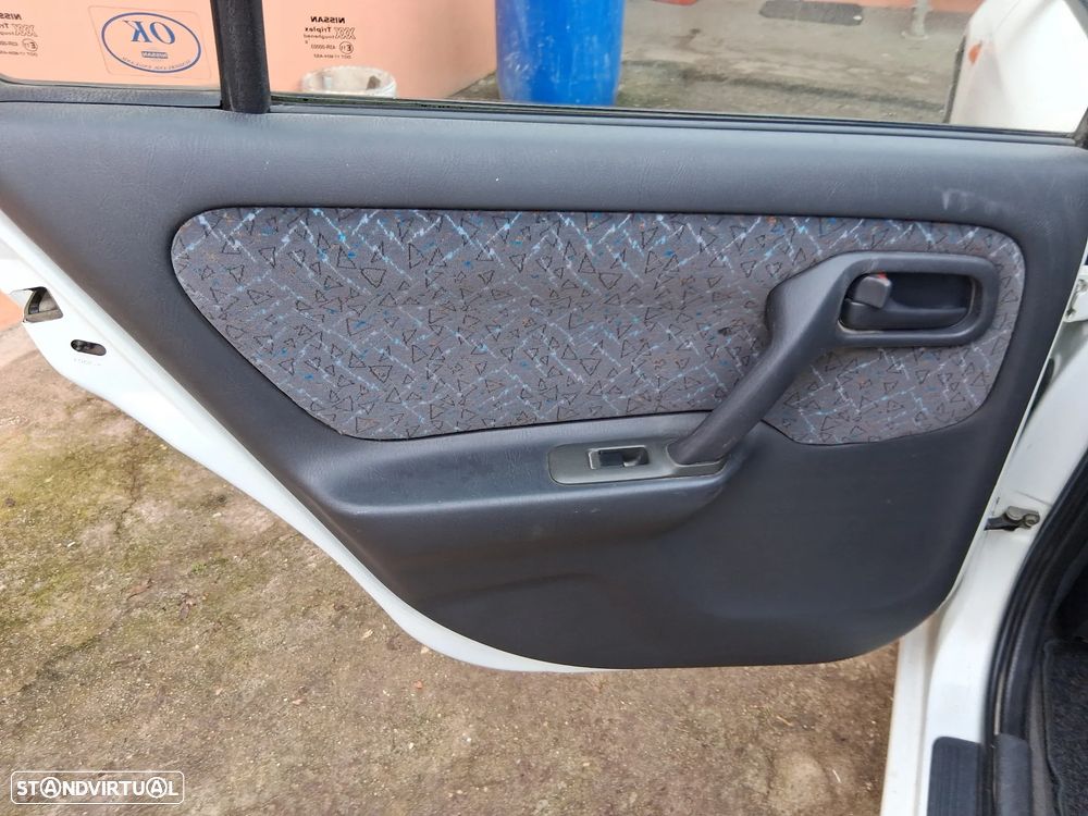 Nissan Primera Wagon 2.0 TD Comfort - 14