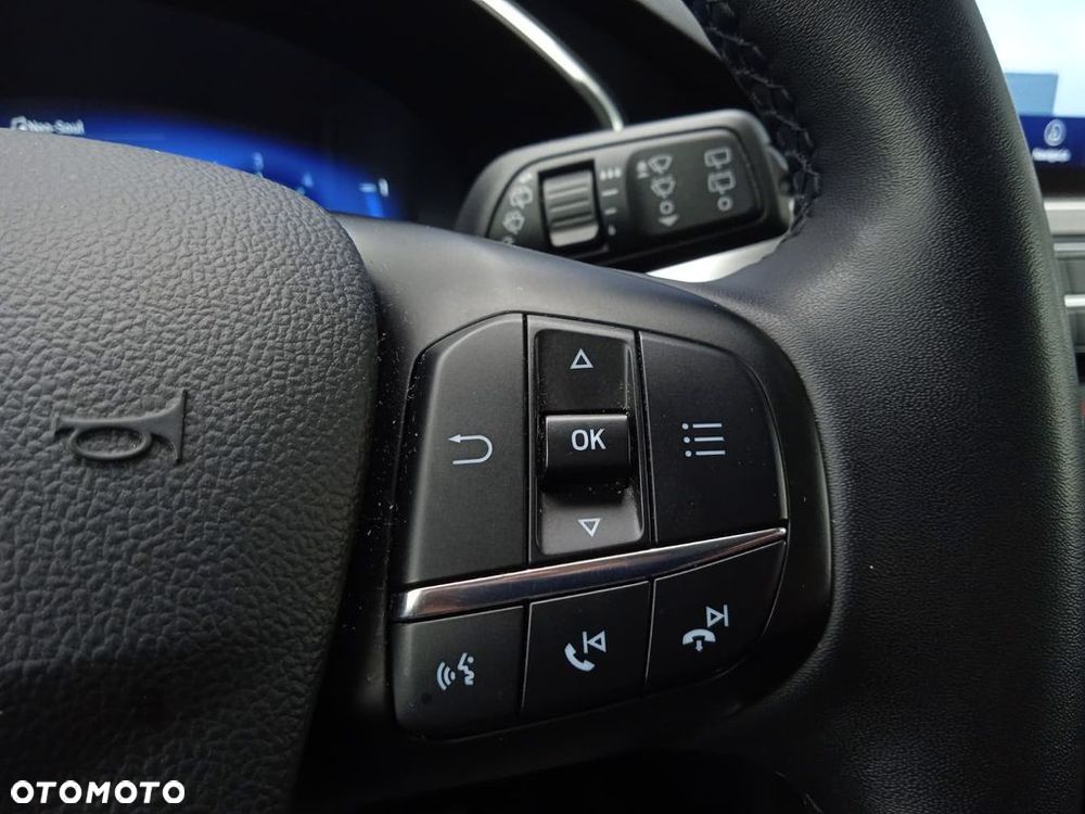 Ford Kuga - 15