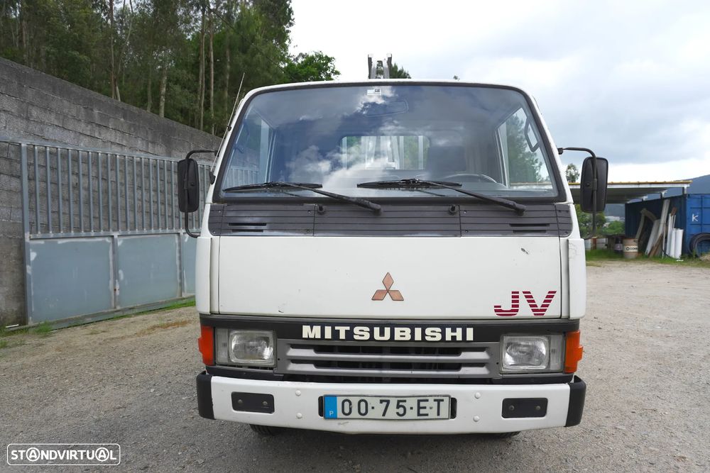 Mitsubishi Canter - 2
