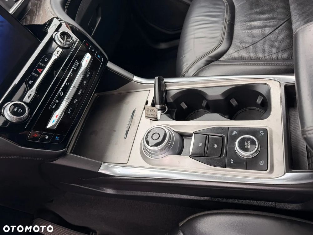 Ford Explorer EcoBoost Plug-in Hybrid PLATINUM - 22