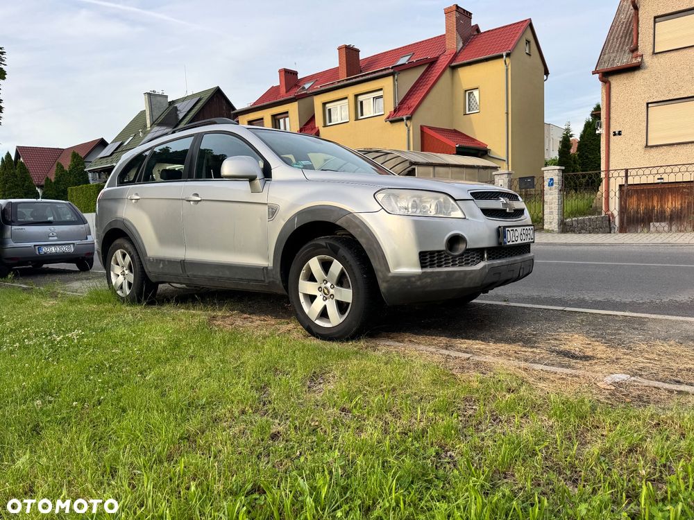 Chevrolet Captiva 2.4 LS - 8