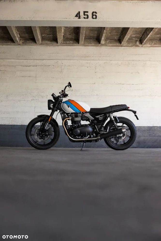 Triumph Speed Twin - 2