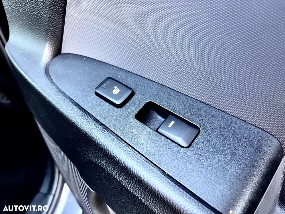 Kia Sportage 2.0 CRDI 184 4WD Automatik Spirit - 17