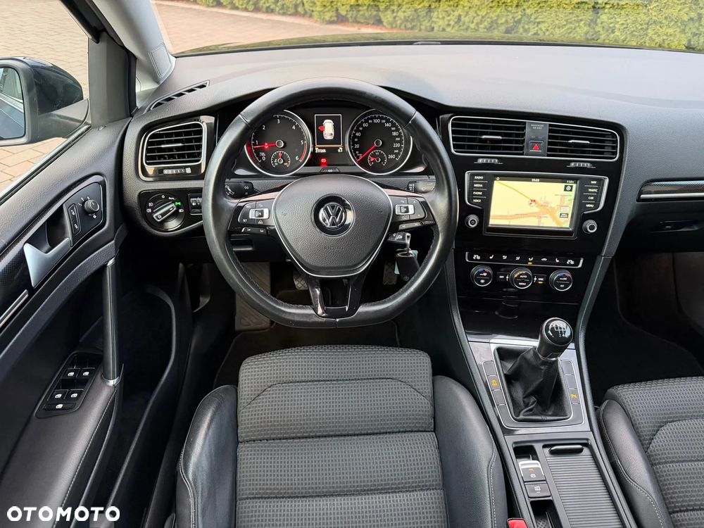 Volkswagen Golf 1.6 TDI BMT Highline - 19