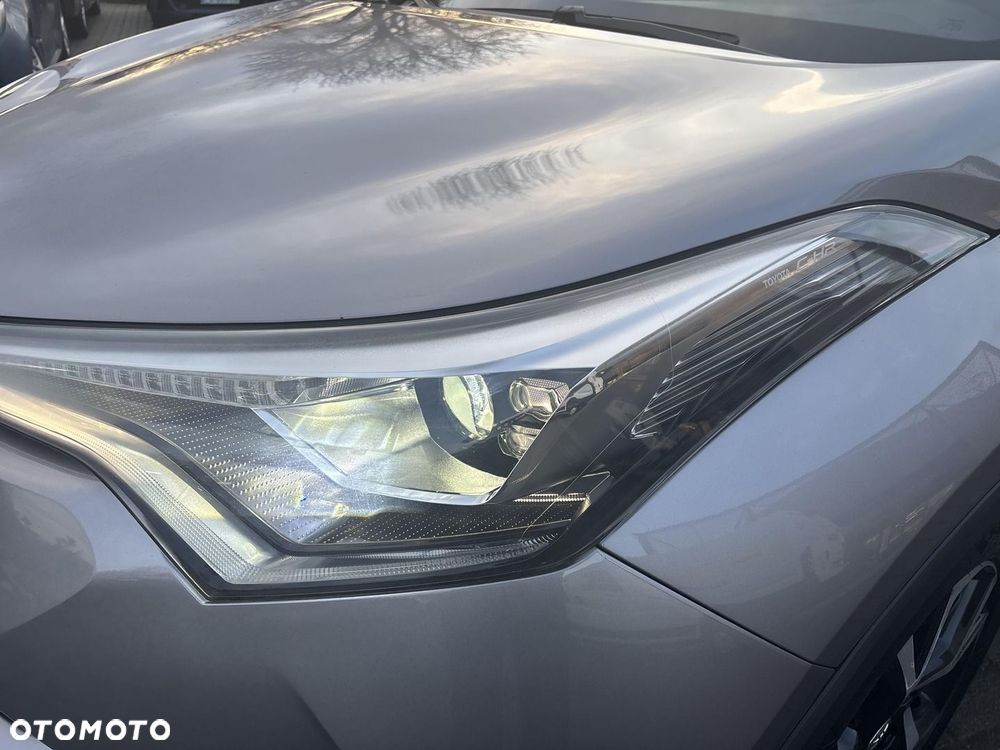 Toyota C-HR 1.8 Hybrid Prestige - 28