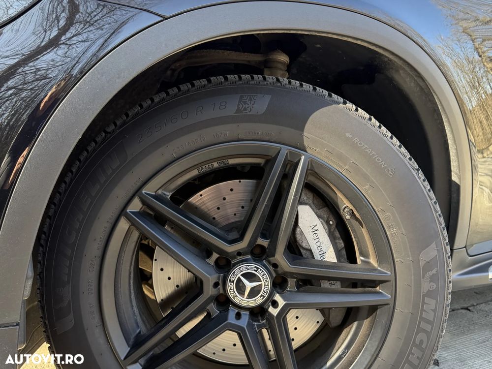Mercedes-Benz GLC 250 d 4MATIC 9G-TRONIC AMG Line - 11