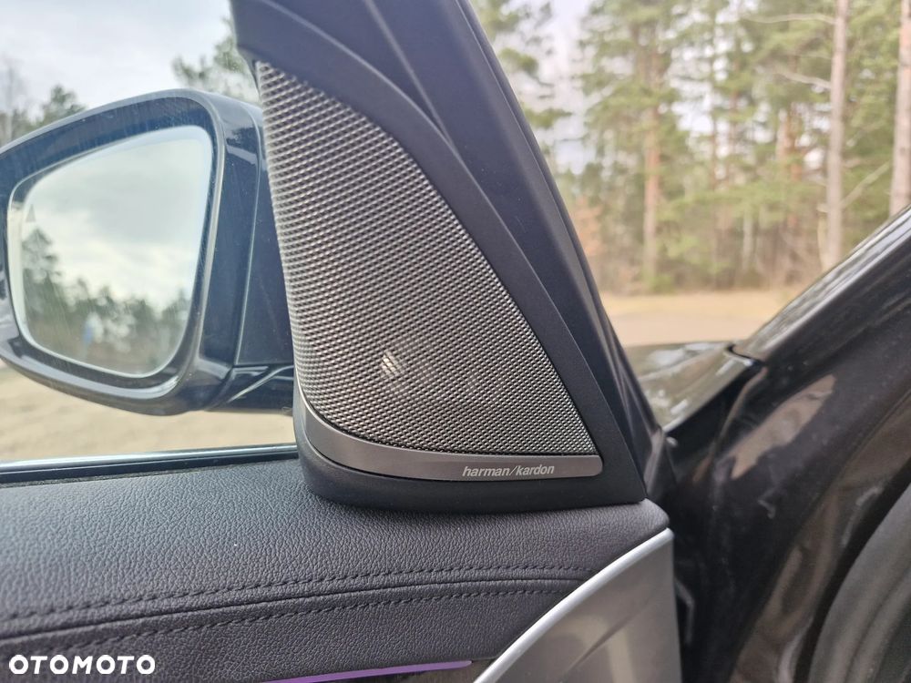 BMW Seria 5 530i M Sport Edition - 14