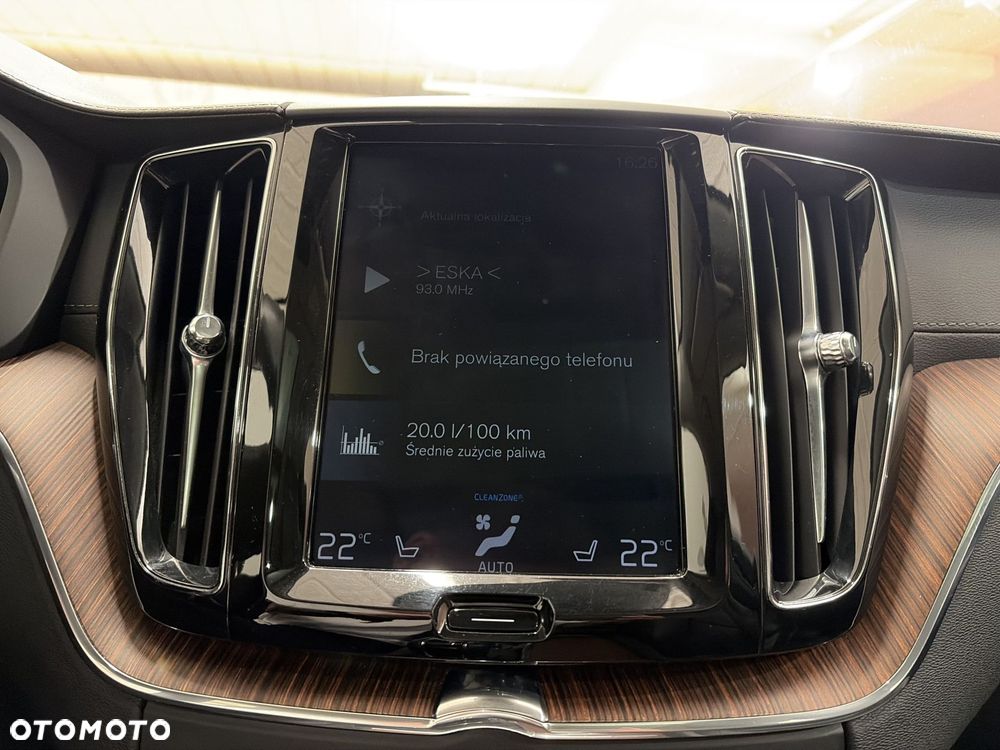 Volvo XC 60 - 16