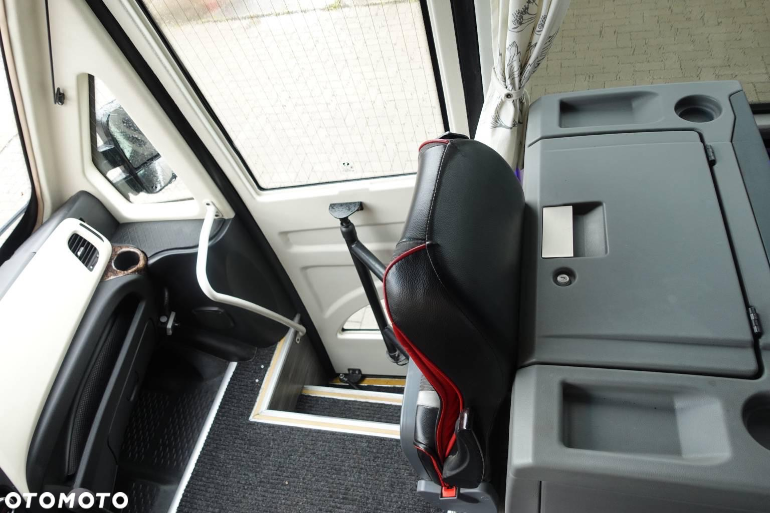 Iveco 70C18 - 7