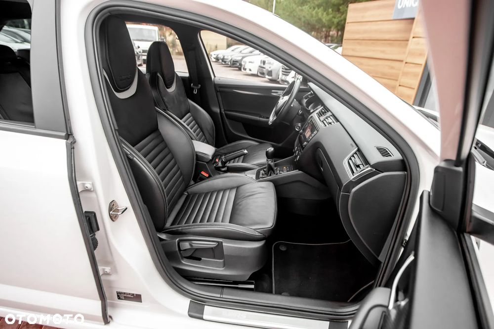 Skoda Octavia 2.0 TSI (Green tec) RS - 22