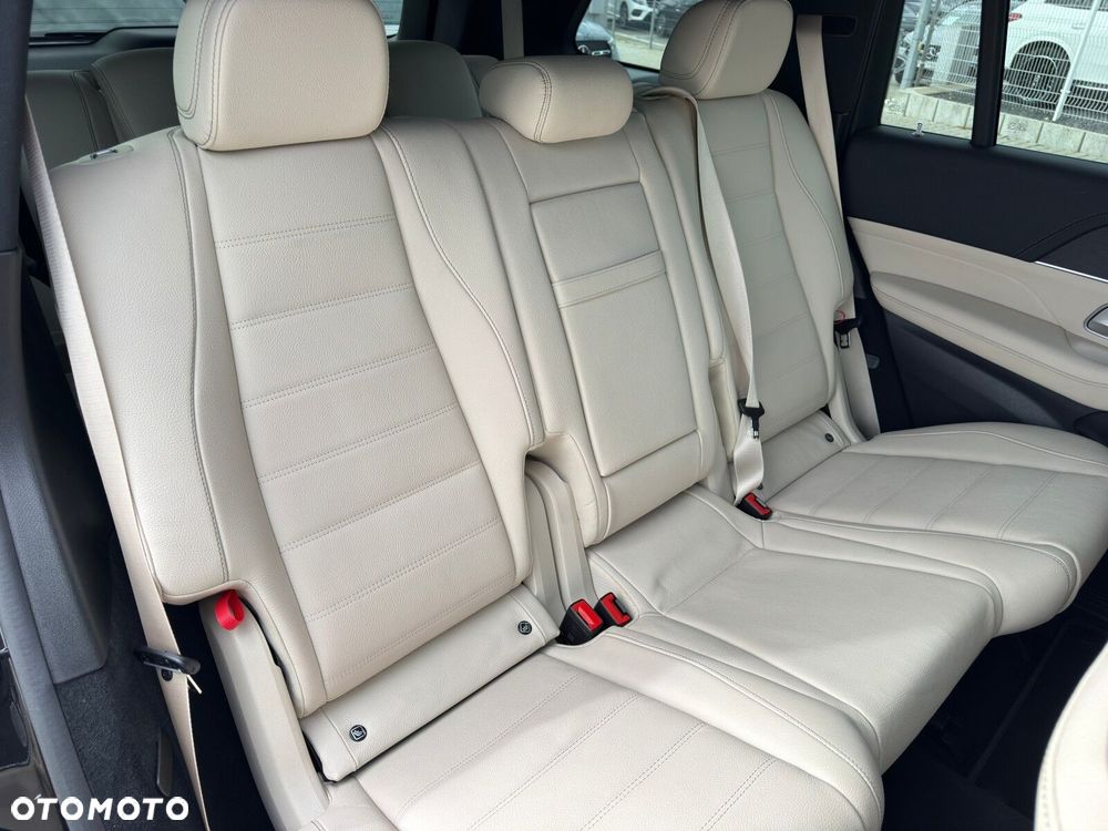 Mercedes-Benz GLS 450 d mHEV 4-Matic AMG Line - 33