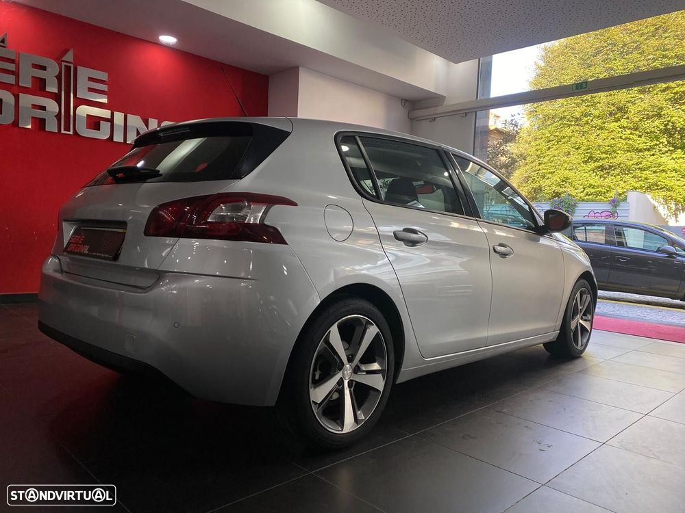 Peugeot 308 1.6 e-HDi Allure - 6
