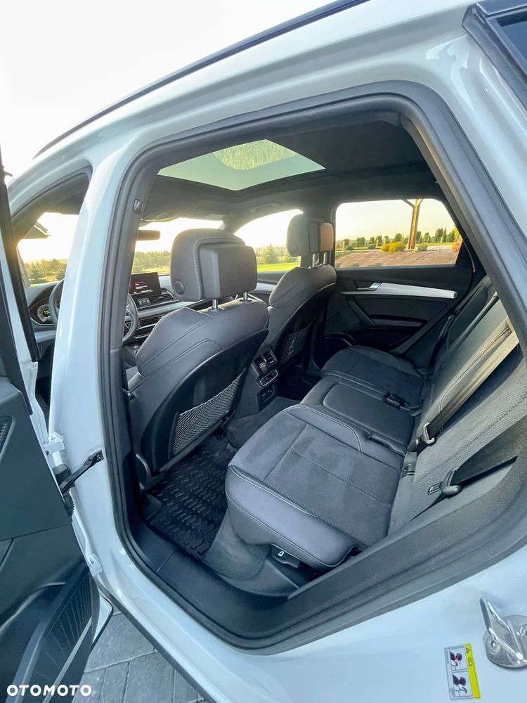 Audi Q5 55 TFSIe quattro S tronic S line business - 14