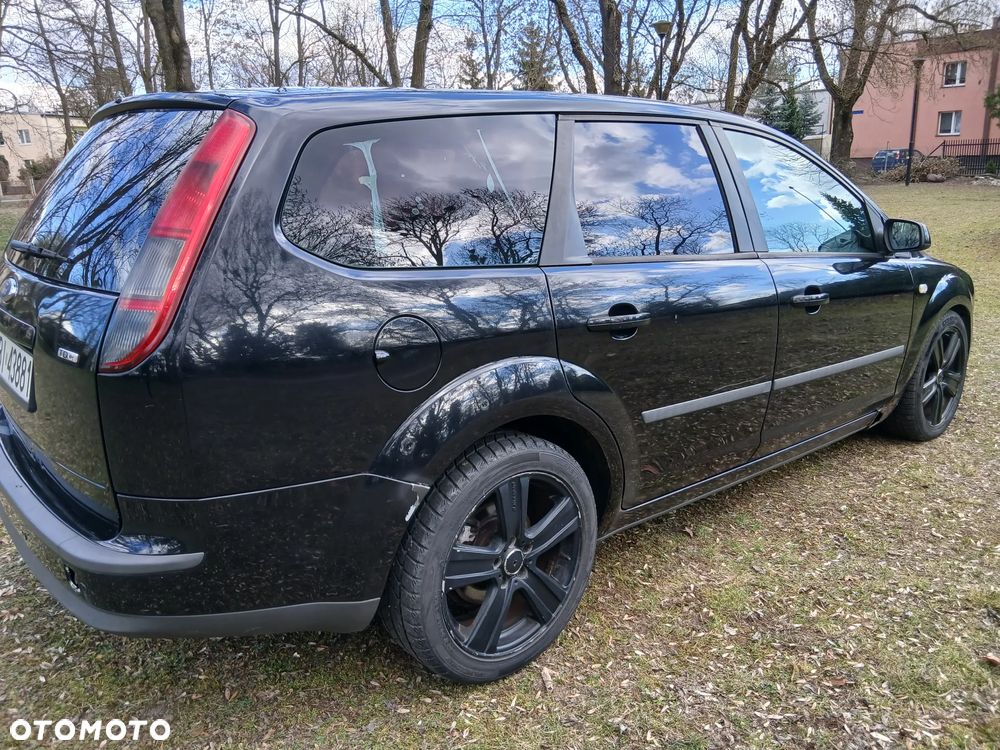 Ford Focus 1.8 TDCi FX - 17