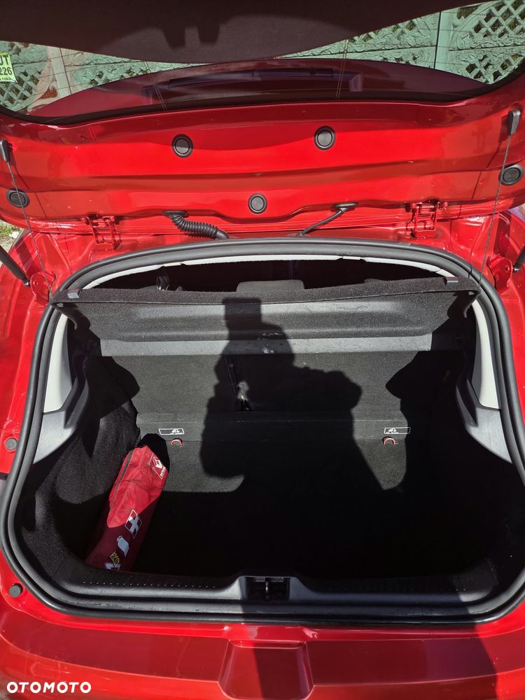 Renault Clio - 10