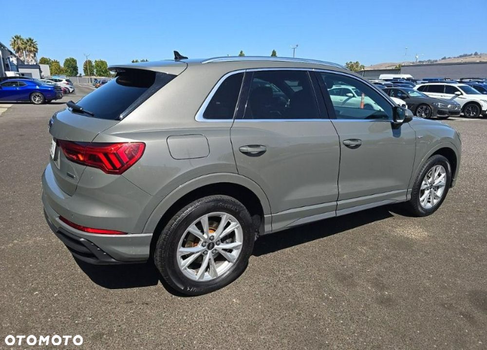 Audi Q3 2023 photo 4