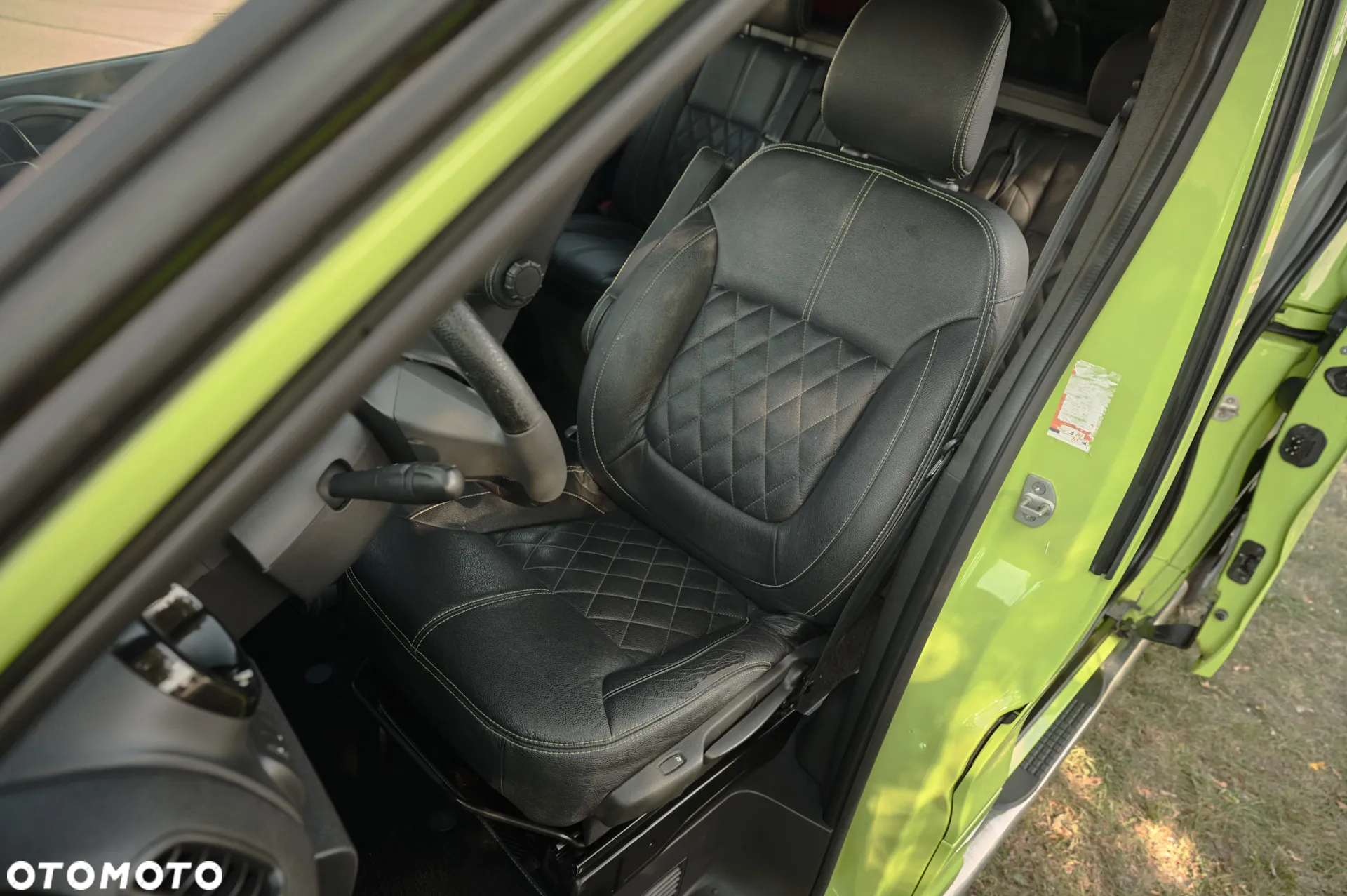 Opel Vivaro L2H1 2,9t Elegance Premium - 22