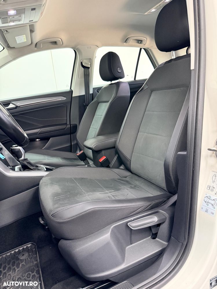 Volkswagen T-Roc 1.5 TSI DSG Style - 26