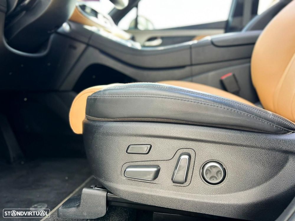 Hyundai Santa Fe 1.6 T-GDI HEV Vanguard+Luxury Pack - 17