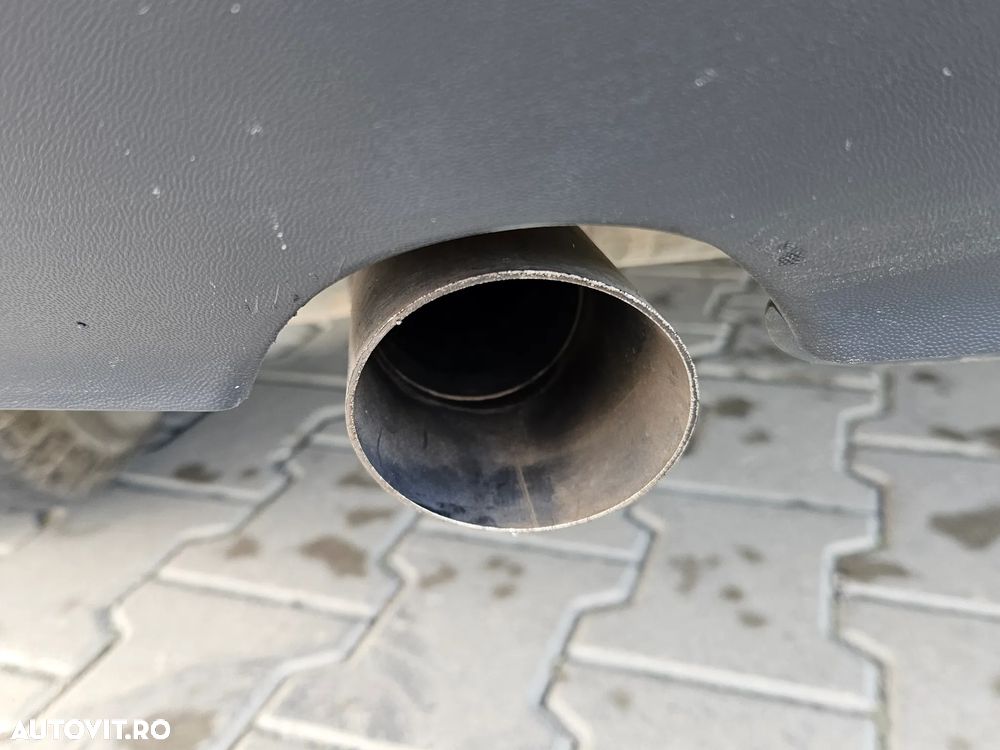 Volkswagen Golf 1.6 TDI BlueMotion Technology DPF Comfortline - 12