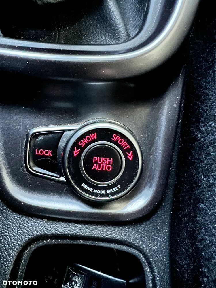 Suzuki Vitara 1.0 Boosterjet Premium 4WD - 11