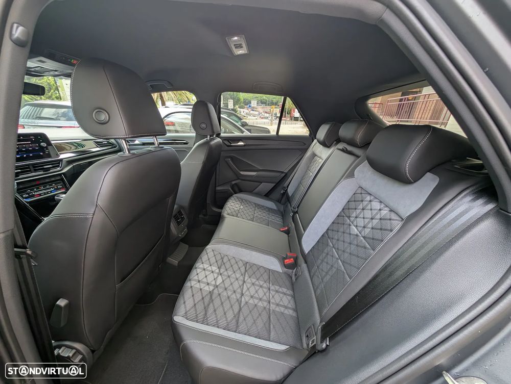 VW T-Roc 2.0 TDI R-Line DSG - 14