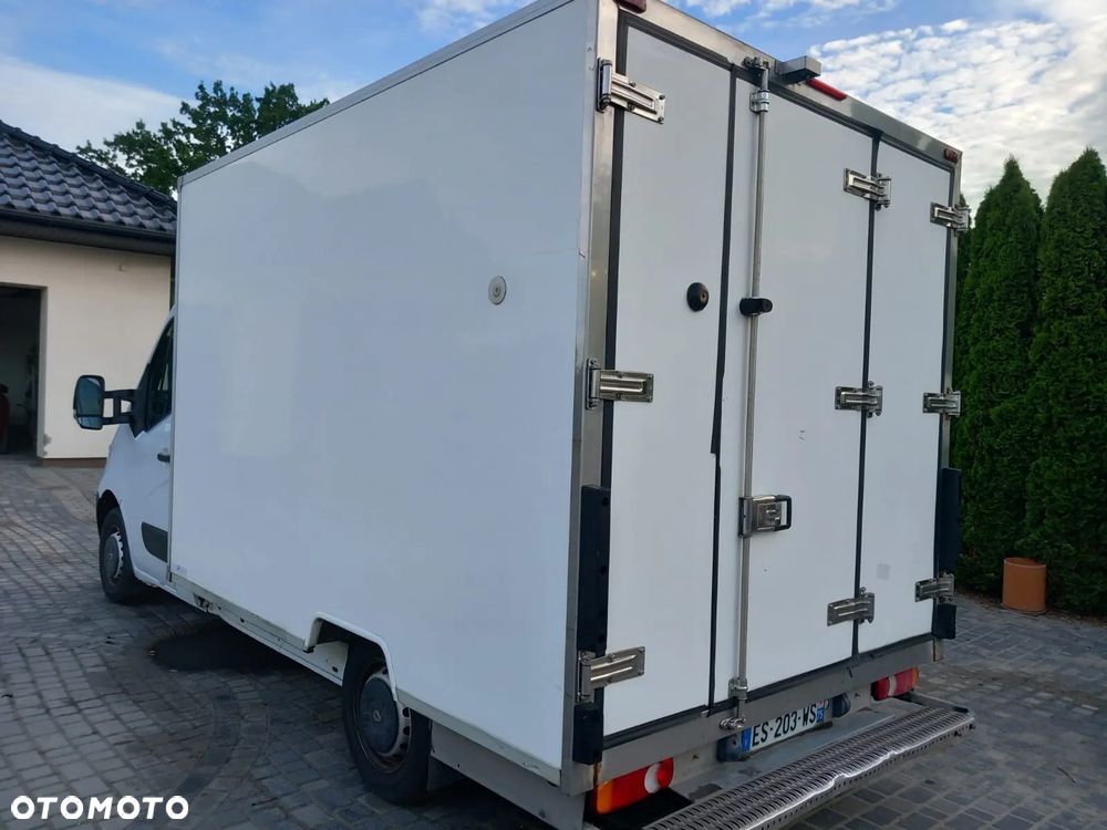 Renault Master - 3