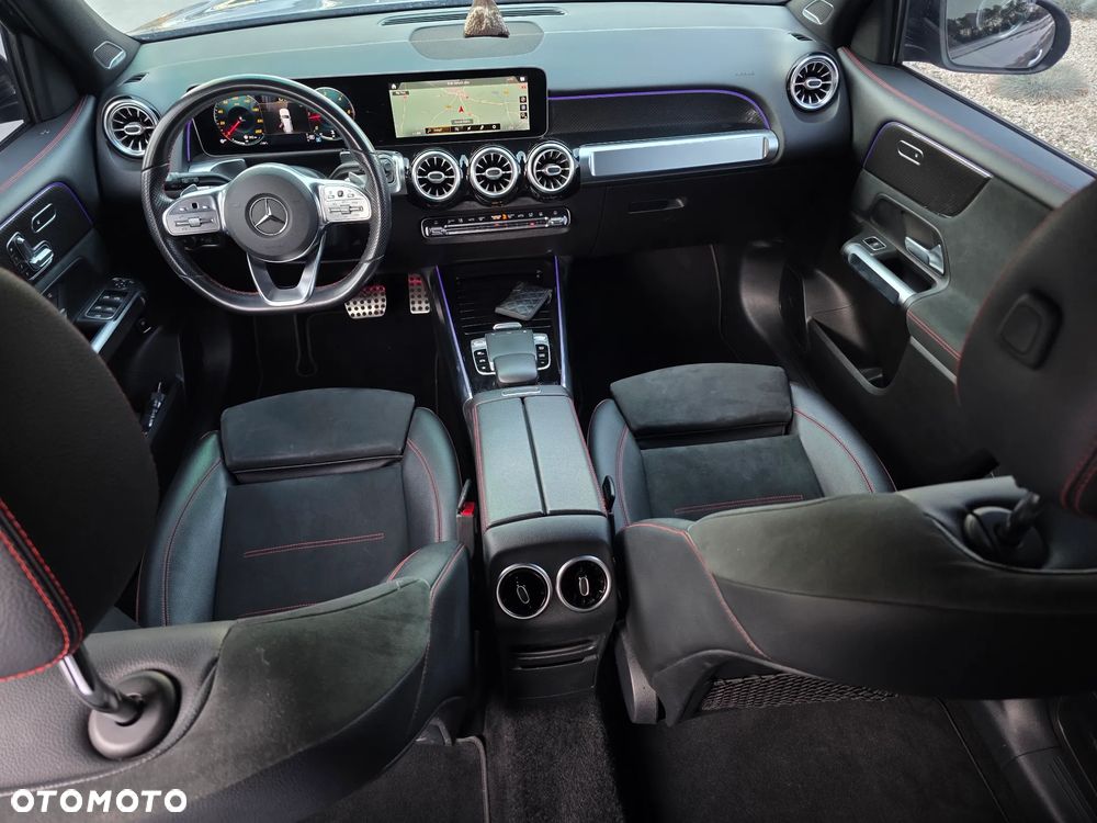 Mercedes-Benz GLB - 26