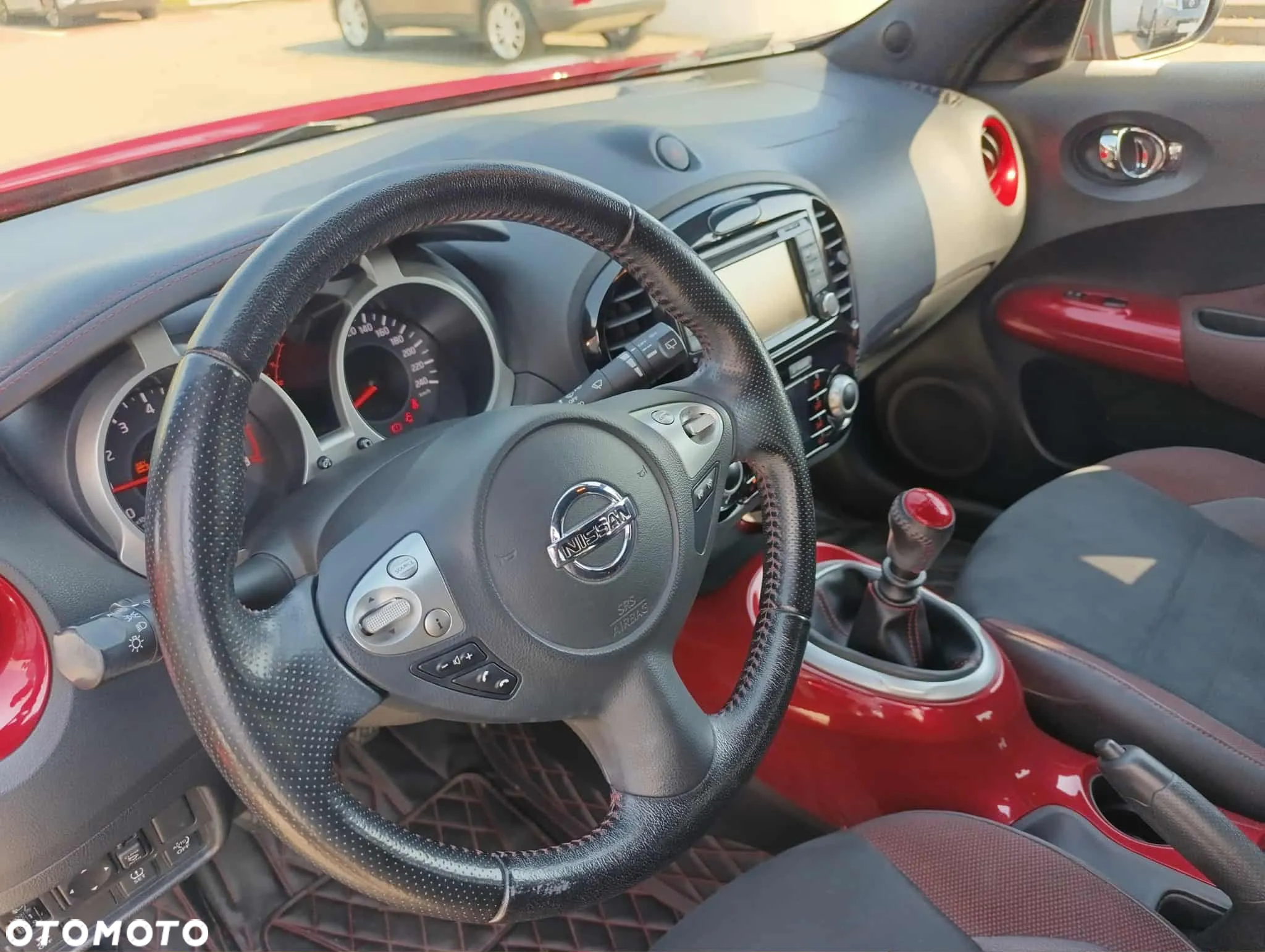 Nissan Juke 1.2 DIG-T N-Connecta EU6 - 6